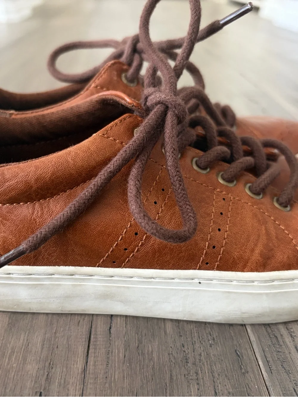 Boys brown faux leather dress sneakers - size 3 - Old Navy